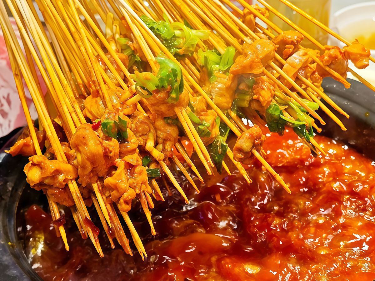 串串香加盟店如何得到顾客的认可与肯定