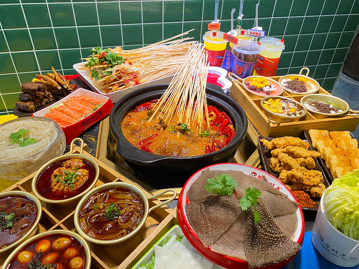 串串香加盟品牌店赚钱吗，这几个问题要清楚